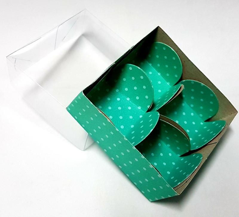 Caixa Para Doces Finos Verde Po Branco 04 Cavidades Unidades