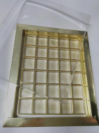 Caixa Luxo Para Doces Finos Laminada Bero Dourado 30 doces Unidade