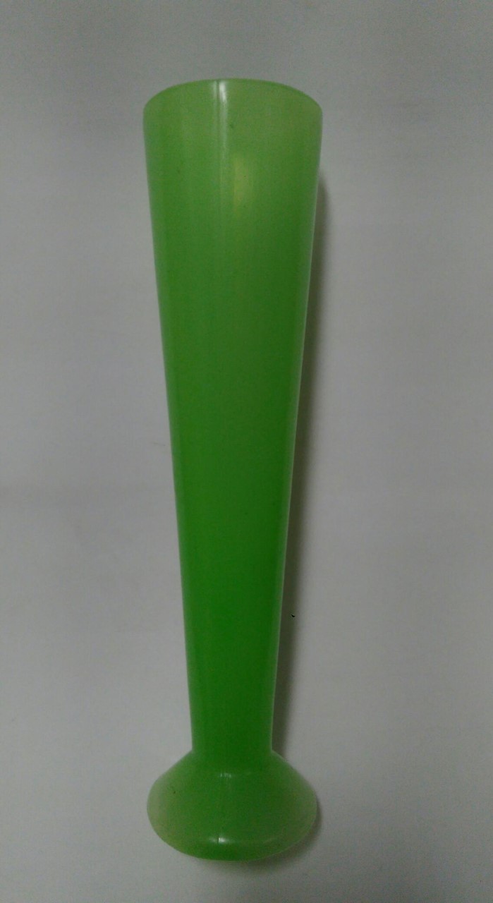 Copo Plstico Grande Verde Unidade