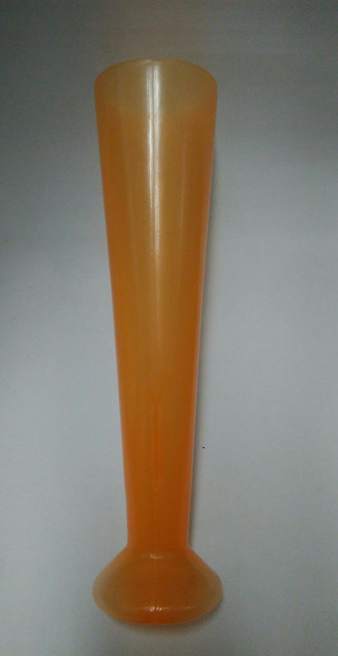 Copo Plstico Grande Laranja Unidade