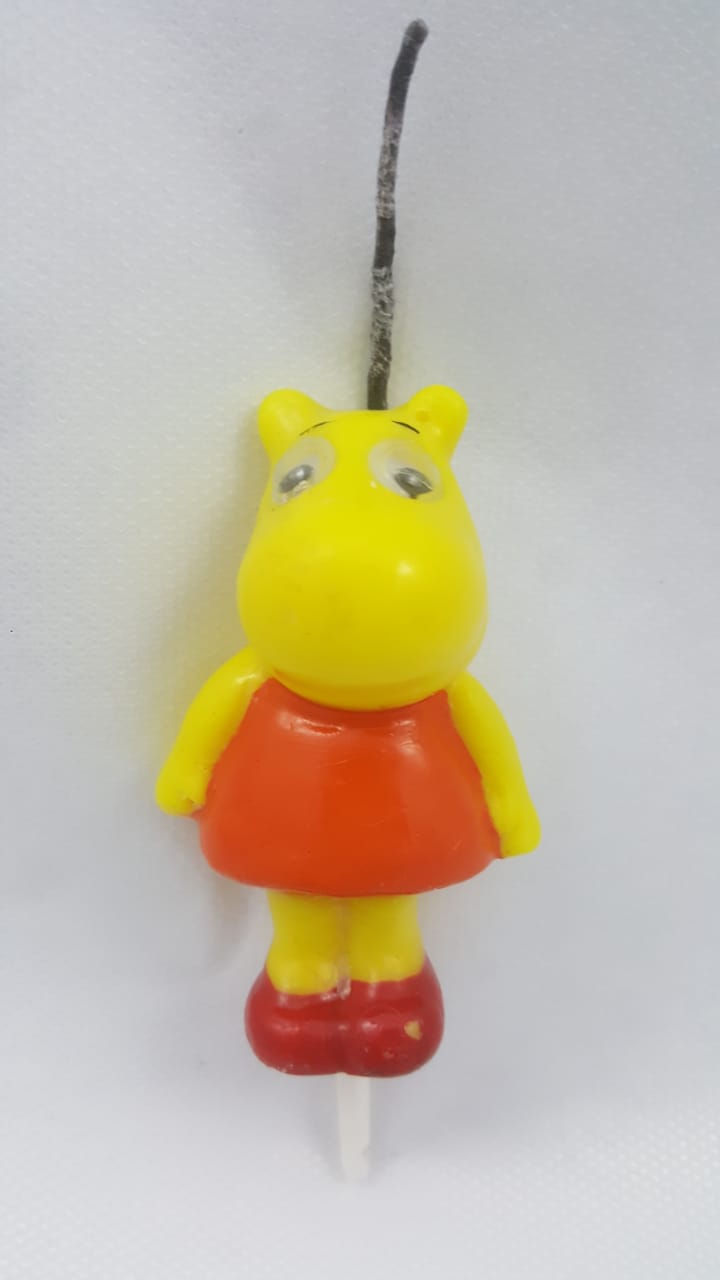 Vela Personagem Backy Amarelo Unidade